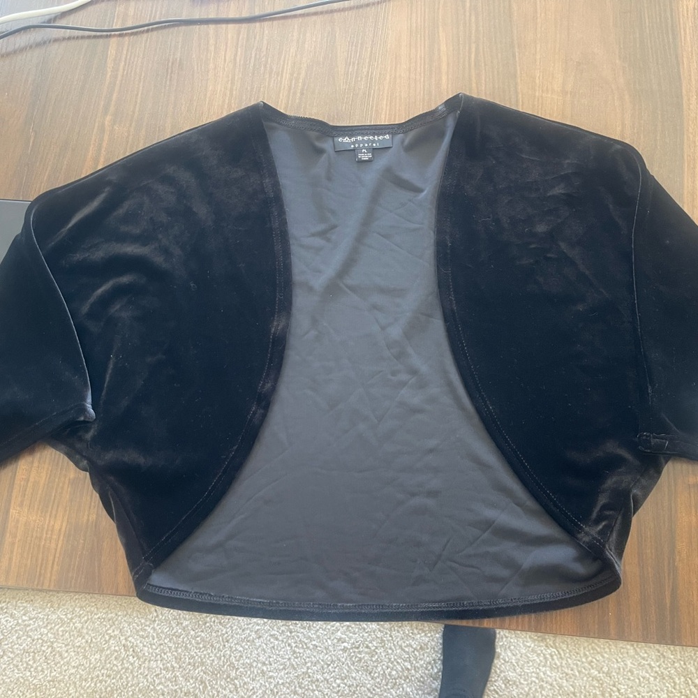 Connected Apparel Black Velvet Bolero